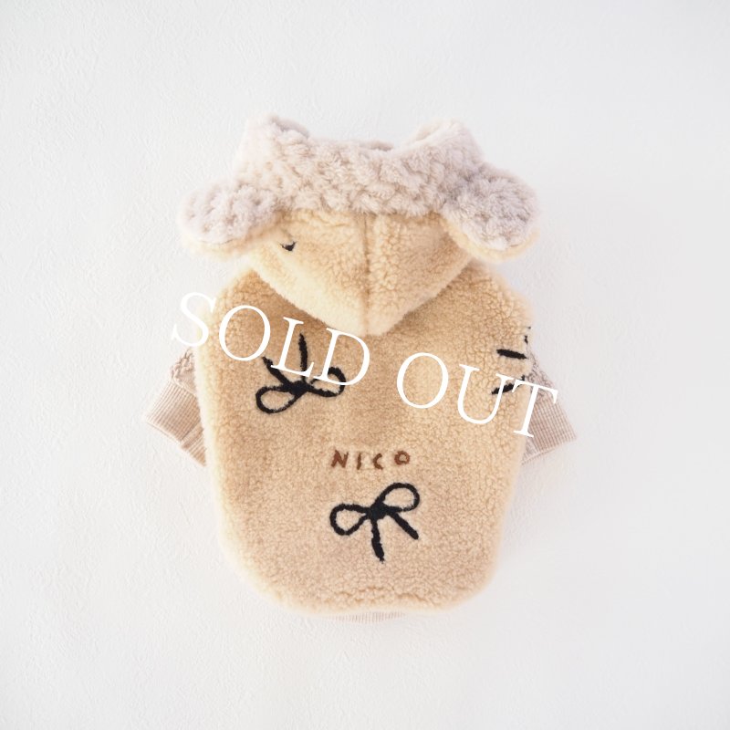 画像2: くまうさ×刺繍リボンボアフーディー：ビスケットベージュ【名入れ無料】 (2)