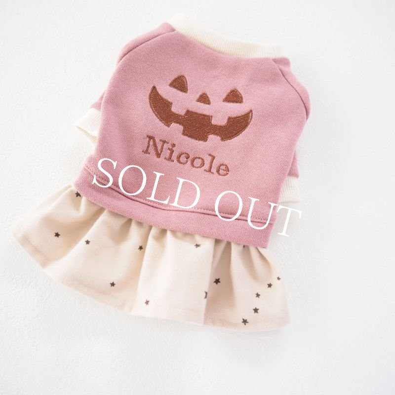 画像2: ベイクドピンクのハロウィンワンピース【名入れ無料】半袖への変更可◎ (2)