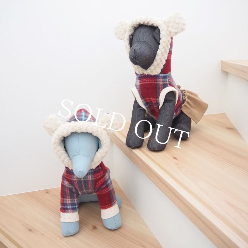 画像12: チェックのくまうさフーディー：Red【名入れ無料】半袖/袖無しへの変更可◎ (12)