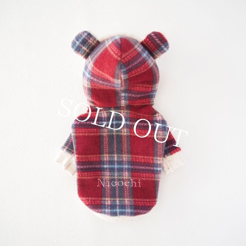 画像2: チェックのくまうさフーディー：Red【名入れ無料】半袖/袖無しへの変更可◎ (2)